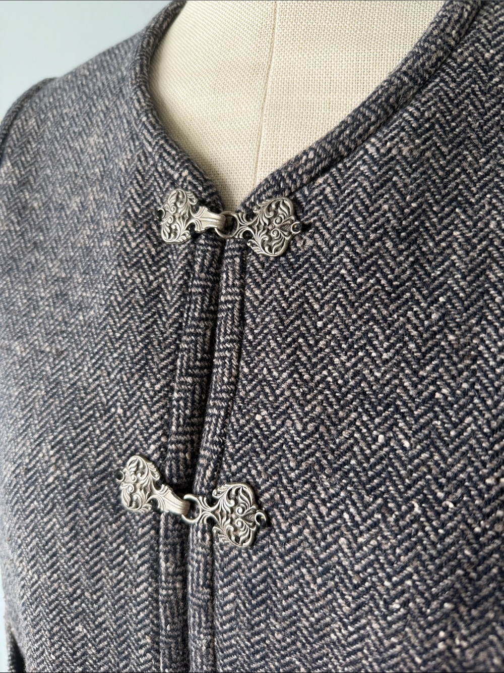 Vintage Gray Herringbone Wool Vest with decorative metal clasp closures - Picture 2 of 8